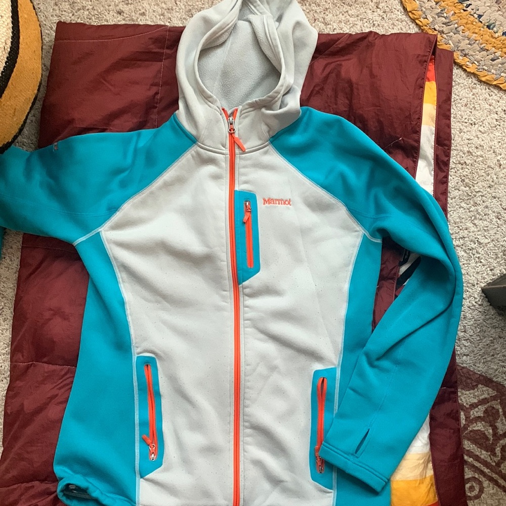 Womens marmot fleece hoodie. Size large